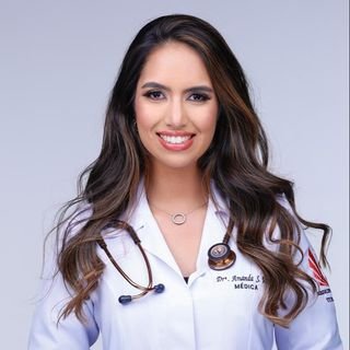 Dra. Amanda Souto Vaz