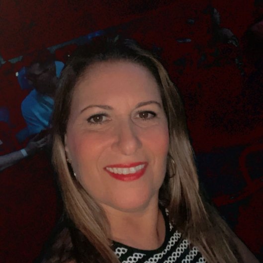 Dra. Lúcia Barreiro