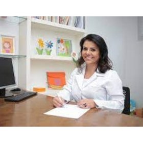 Dra. Suellen Martins Caetano