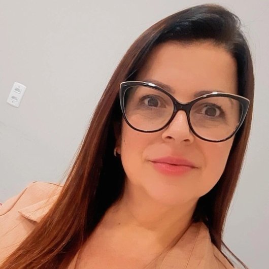 Dra. Simone Cáceres Soares