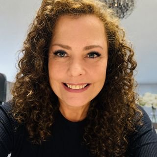 Lailah Angélica Auada