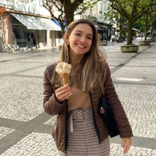 Dra. Natália De Deus Almeida Rosa