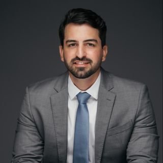 Dr. Romulo Tavares Santos