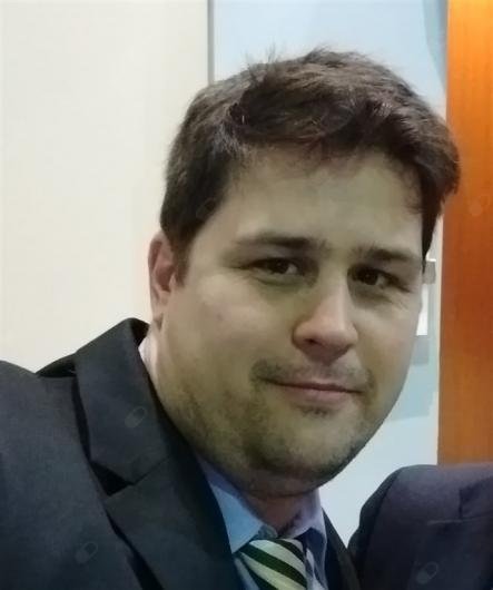 Dr. Glauco Monteiro