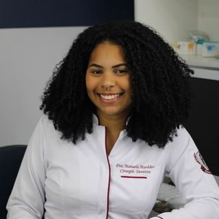 Dra. Manuela Manhães