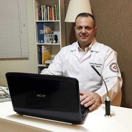 Dr. Paulo Roberto Artuzi