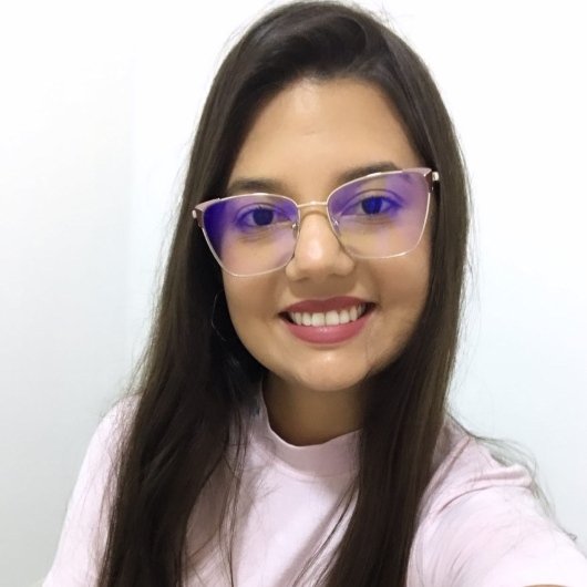 Lorena Queiroz