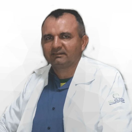 Dr. Raimundo Milton Sousa Martins