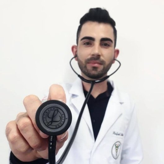 Dr. Rafael Silva
