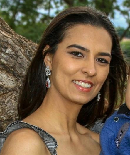 Carla Caroline Freixo dos Santos