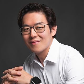 Dr. Everson Akio Sakô