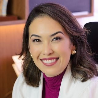 Dra. Camila Bae Uneda