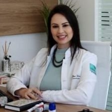 Dra. Aline Reis