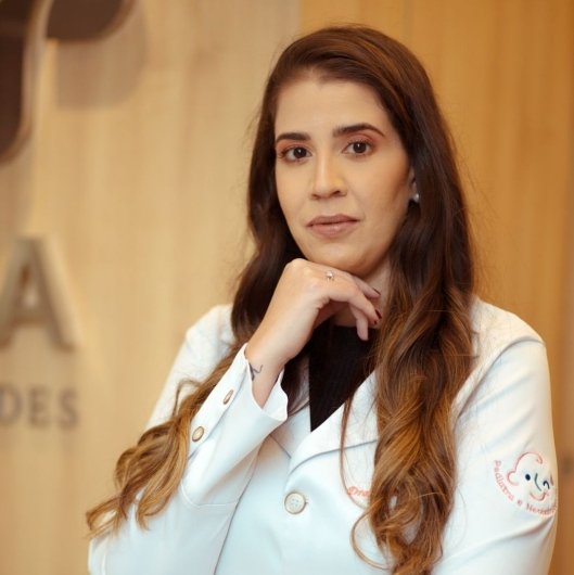 Dra. Laura Grazielle dos Santos de Faria