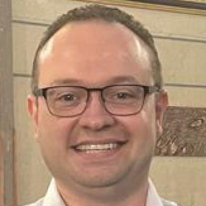 Dr. Willian Moreira Machado