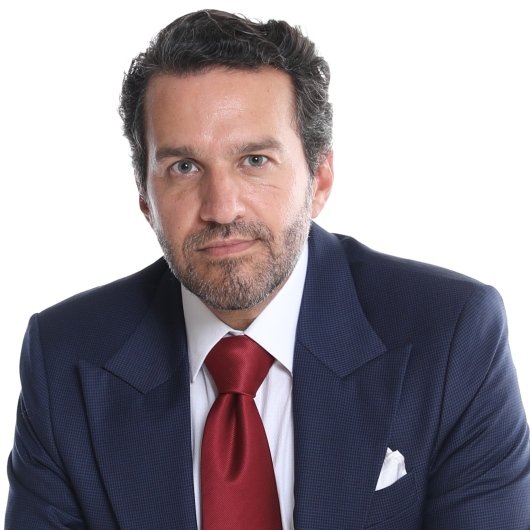 Dr. David Gusmão