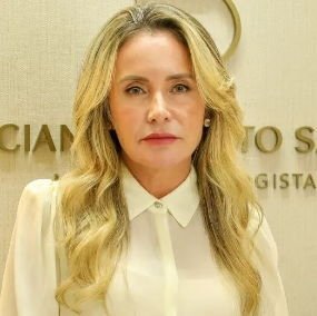 Luciana Espirito Santo de Carvalho
