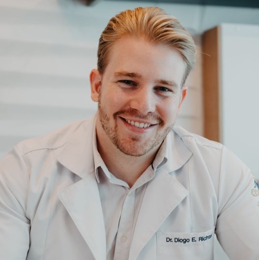 Dr. Diogo Evandro Richter