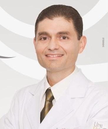 Dr. Allan Araujo