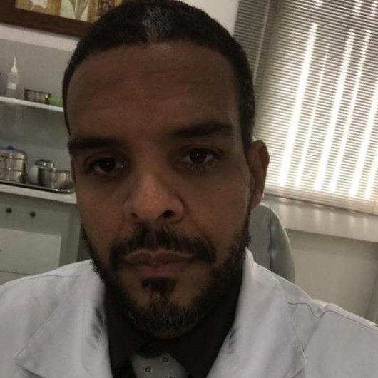 Dr. Eduardo Souza Regis Do Nascimento