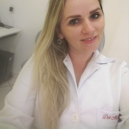 Dra. Aline Boppré