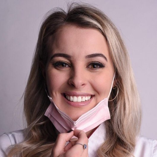 Raquel Negrão Motta