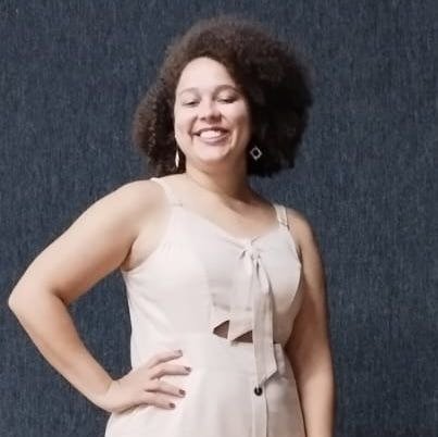 Dra. Natália Paz Do Nascimento