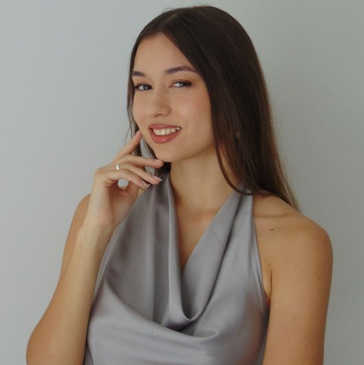 Dra. Mariana Fernandes Fiães