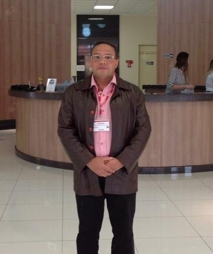 Dr. Emerson dos Santos Sant'Anna