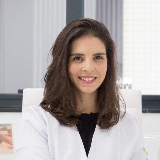 Dra. Tayana Ferreira