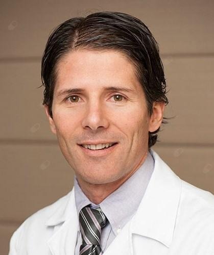 Dr. Marcelo Costa Ferreira