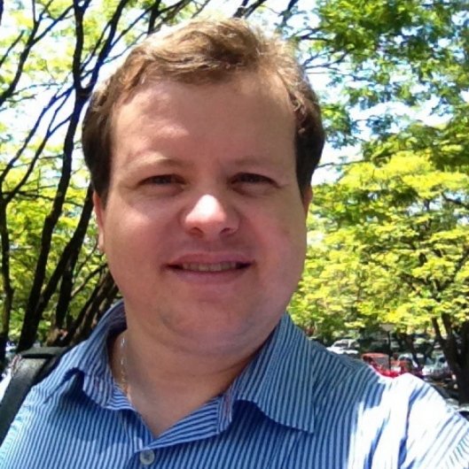 Dr. Wilian Silva Queiroz