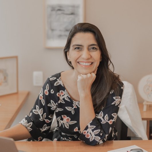 Dra. Julia Freitas