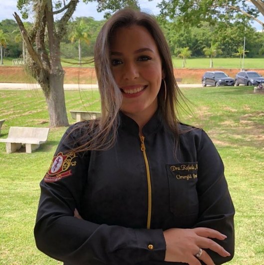 Dra. Rafaela Rodrigues Amaral