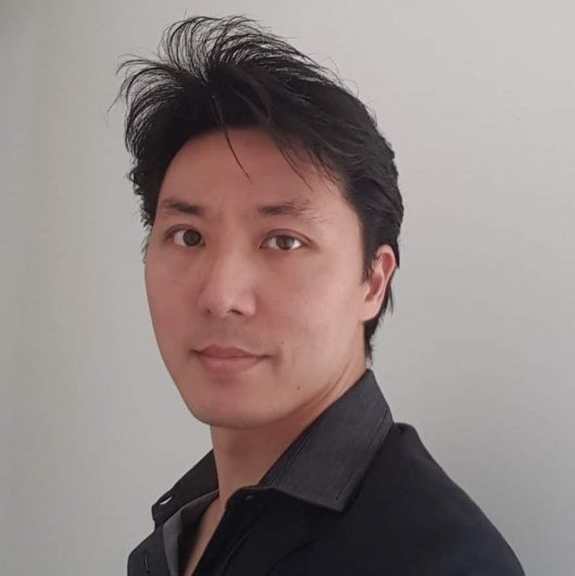 Dr. Sandro Namikawa