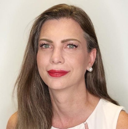 Dra. Vivian Borgert