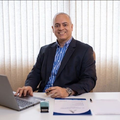 Dr. Alexandre Magalhães