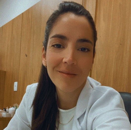 Dra. Giovana Scachetti