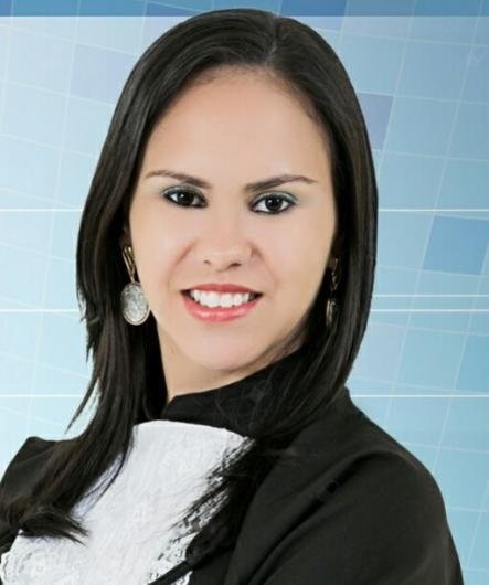 Flávia Bomfim