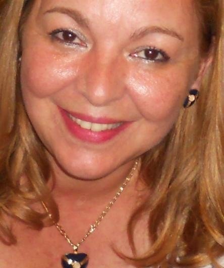 Ana Lucia Moreira Couto