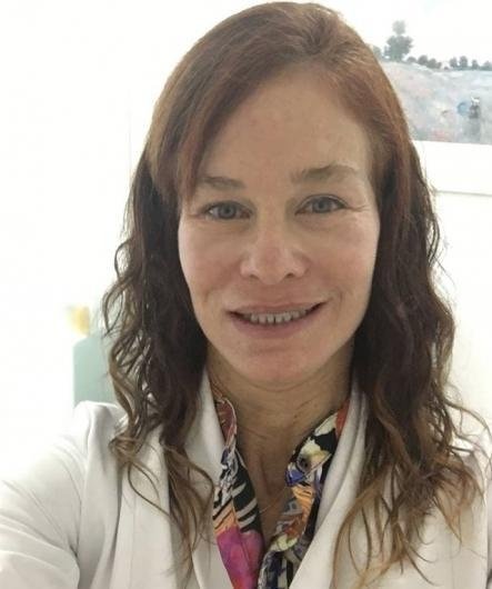 Dra. Ana Pia Gomes Coelho