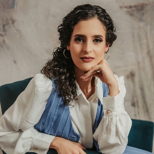 Dra. Juliana Di Queiroz Freitas