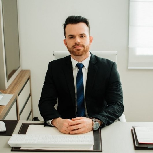 Dr. Daniel Rufato