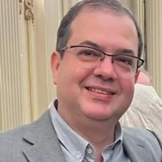Dr. Fabrício Santos e Santos
