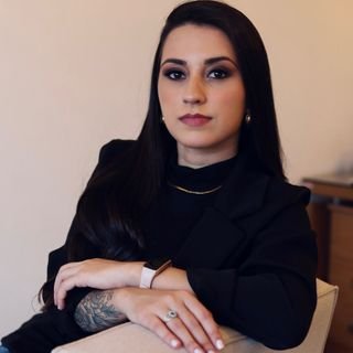 Dra. Ana Paula Luz