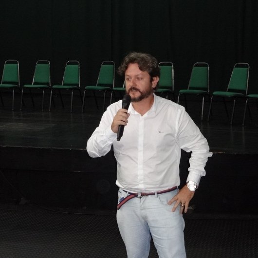 Dr. Vander Jarabiza