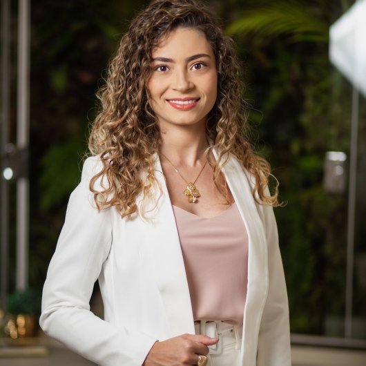 Dra. Mariana Lima Caetano Bannach
