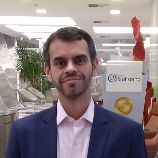 Dr. Rafael de Sousa