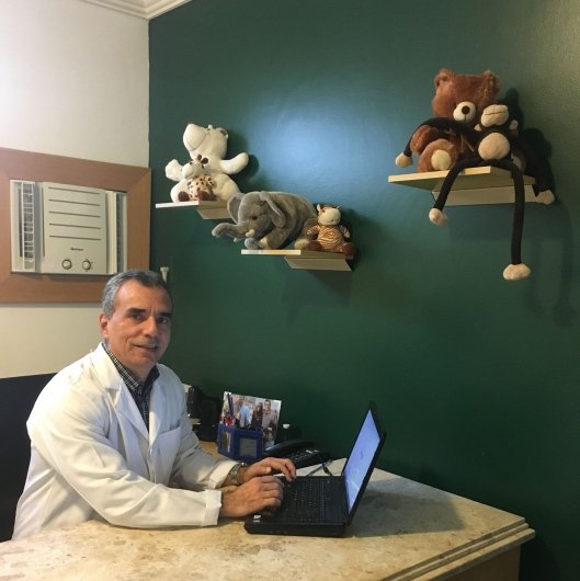 Dr. Samir Buainain Kassar