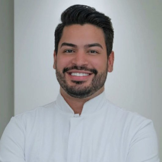 Dr. Jhony Nazário